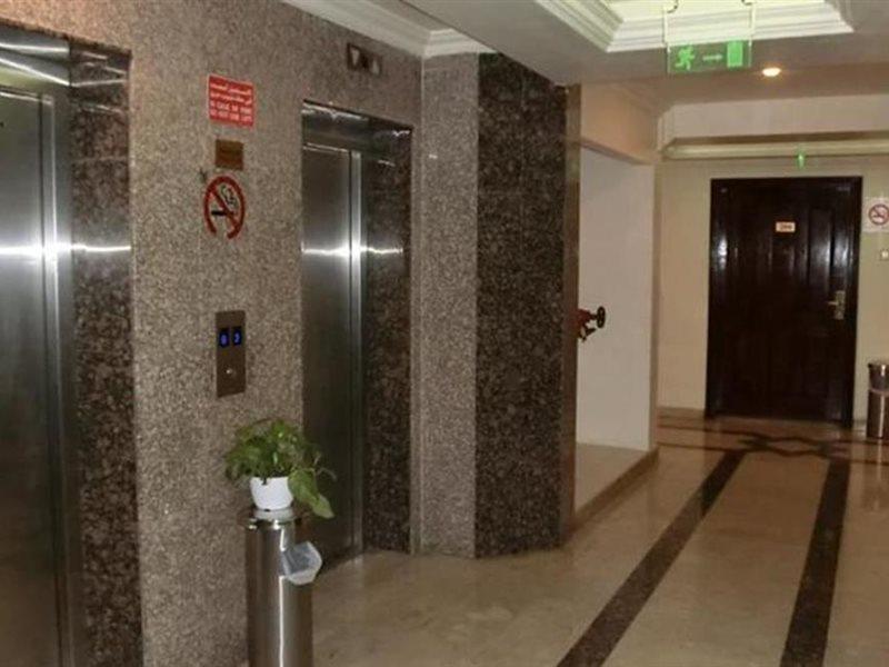 Al Muraqabat Plaza Hotel Apartments Дубай Экстерьер фото