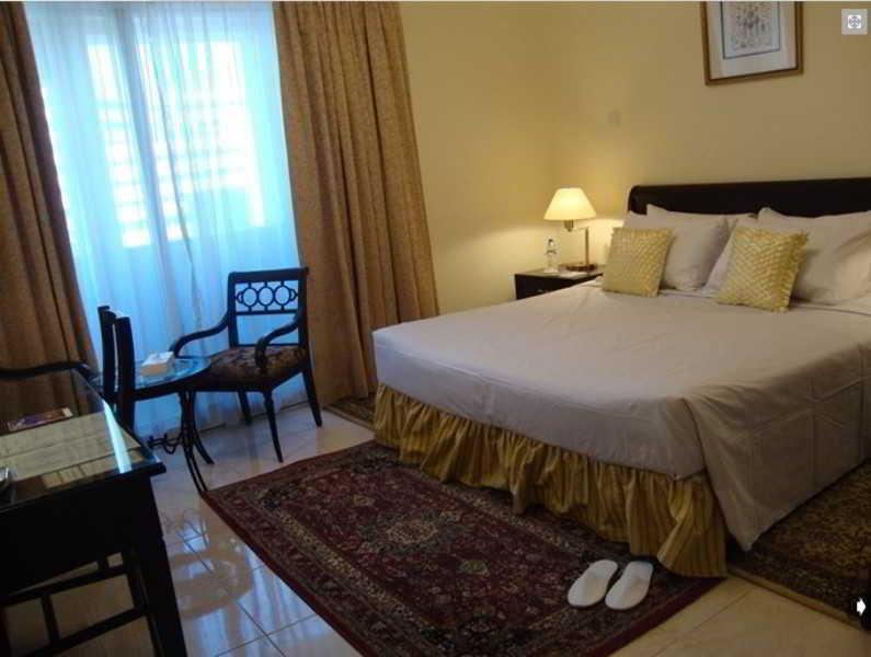 Al Muraqabat Plaza Hotel Apartments Дубай Экстерьер фото